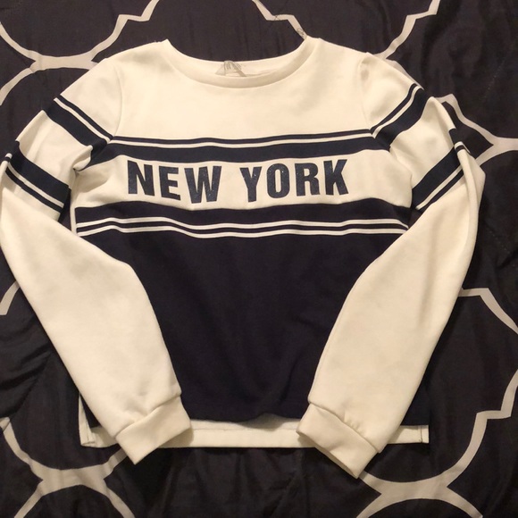 Sweater - Picture 1 of 1